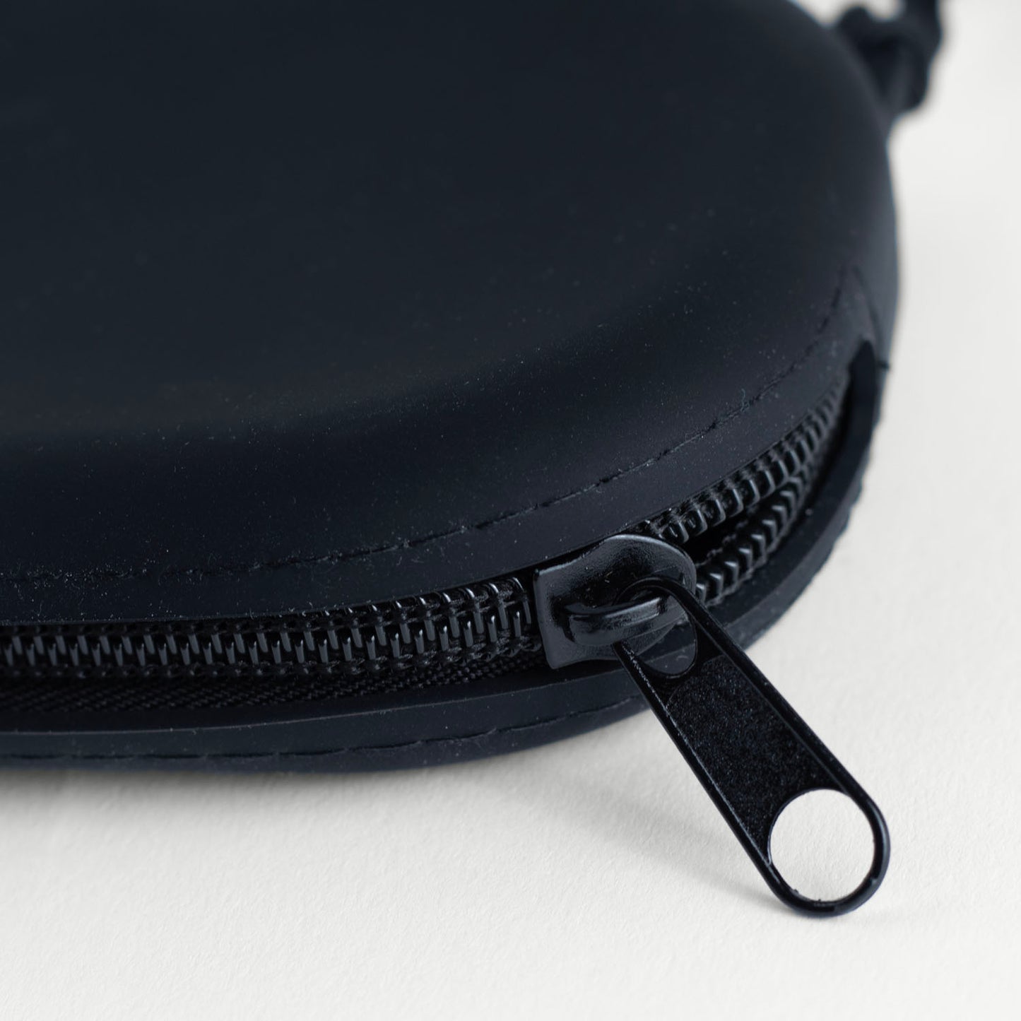 👜 Meeneemtasje voor Herbruikbare Zakdoeken – Duurzaam & Praktisch - ZWART